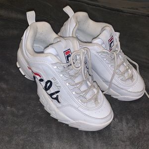Fila tennis shoes